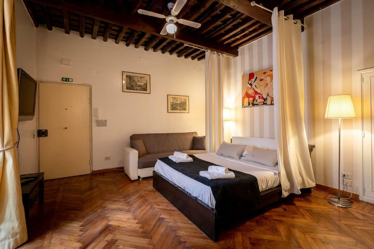 P-Suite Plaza Roma Экстерьер фото
